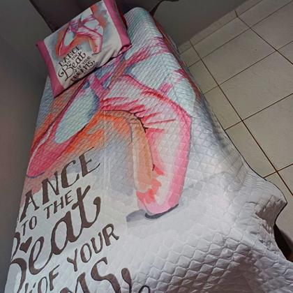 Imagem de Cobre Leito Solteiro Dupla Face Estampa Digital Porta Travesseiro com Zíper