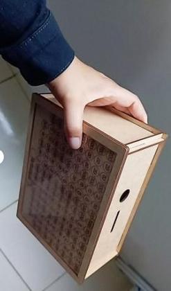 Imagem de Cofrinho Cofre Guardar Dinheiro Fácil Caixa Woodbox 10 mil Original  Realize Seus Sonhos