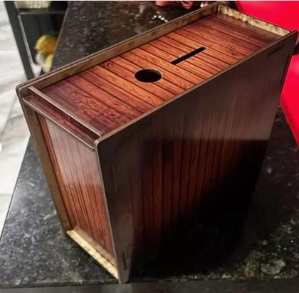 Imagem de Cofrinho Cofre Guardar Dinheiro Fácil Caixa Woodbox 5 mil Original  Realize Seus Sonhos