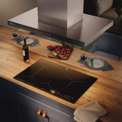 Imagem de Coifa de Ilha Electrolux 90cm Inox Experience com Inteligência Artificial e Alto Poder Sucção (CE9IF)