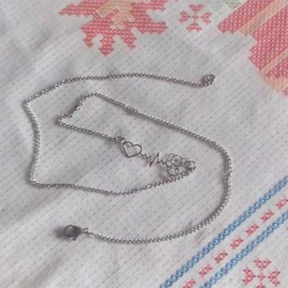 Imagem de colar banhado Corrente aço inox prata Pingente Menina Batimento Cardíaco coração muito amor