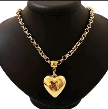 Imagem de Colar Choker Corrente Feminino Elos Português Grosso 50cm Pingente Coração Liso Folheado Ouro 18k Tendência