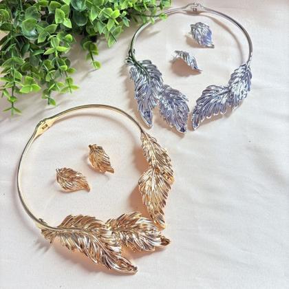 Imagem de Colar Choker de Aro com Folhas em Metal