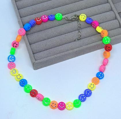 Imagem de Colar Choker Gargantilha Miçangas Coloridas Smile Virginia Zé Tendência Moda Blogueira Cordão Praia Verão