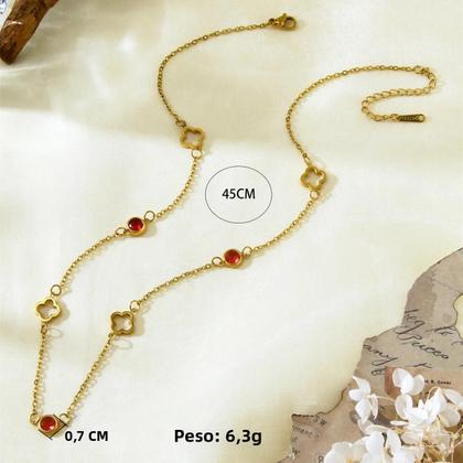 Imagem de Colar com Pingente de Flor de Trevo de Quatro Folhas com Zircônia Vermelha - Joia de Aço Inoxidável