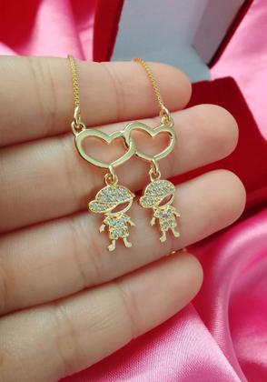 Imagem de Colar com Pingente Dois Filhos Meninos Banho de Ouro