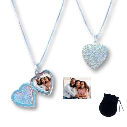 Imagem de Colar com Pingente Relicário De Coração Com Foto