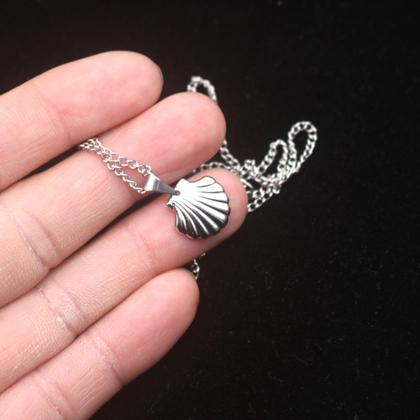 Imagem de colar corrente feminino em aço inox antialérgico mini concha do mar prata 45cm 60cm para adulto