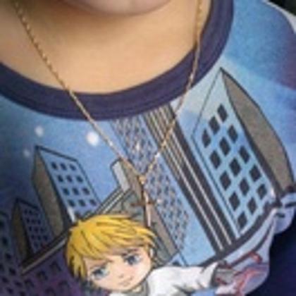 Imagem de colar corrente mini cruz crucifixo folheado a ouro dourado feminino gargantilha