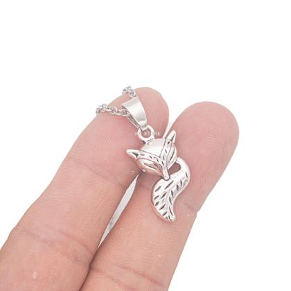 Imagem de Colar Duplo feminino animal Wicca raposa corrente fino com ponto de luz não escurece