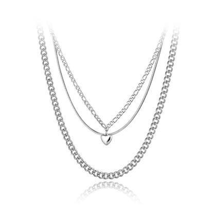 Imagem de Colar Feminino Boêmio com Pingente de Coração Tri-Camada em Titânio e Aço Inoxidável