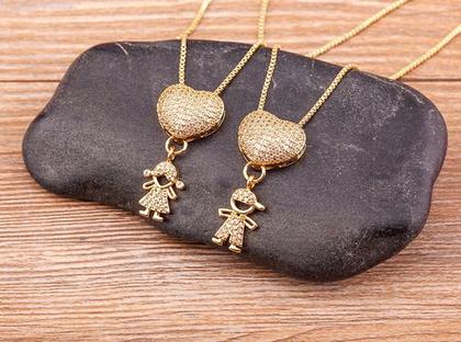 Imagem de Colar Filhos Pedra Zirconia Coração Menino Menina Casal