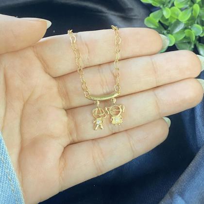 Imagem de Colar Filhos Pingentes menino e menina Banhado Ouro18k Lindo