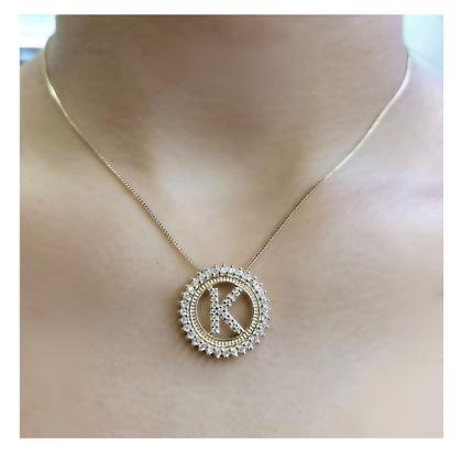 Colar Letra de Zirconias Mandala Semi Joia Banhado Ouro 18k - Stella Semi Joias Imagem de Colar Letra de Zirconias Mandala Semi Joia Banhado Ouro 18k