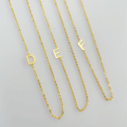 Imagem de Colar Letra Inicial Lateral Banhado a Ouro 18k