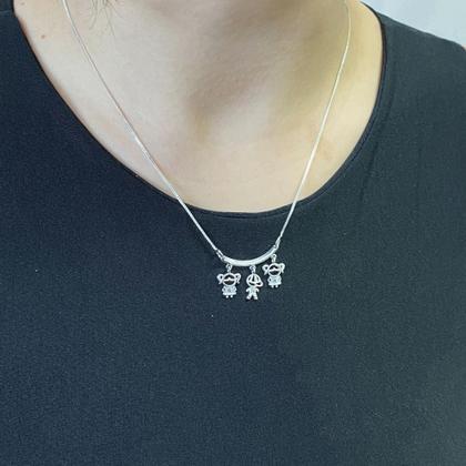 Imagem de Colar mãe Prata 925 delicado Filhos banhada menina menino