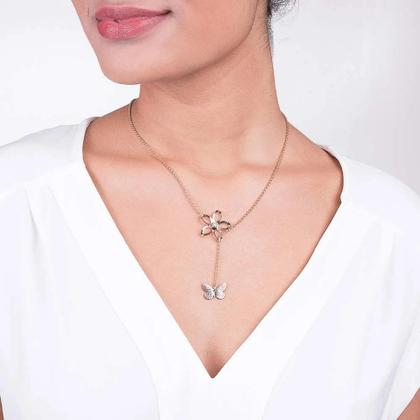 Imagem de Colar Rommanel Feminino Com Detalhes De Flor E Borboleta Banhado A Ouro 18k