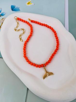 Imagem de Colares choker de miçangas coloridas tendência Praia Verão com pingente calda de sereia