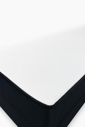 Imagem de Colchão Queen Dupla Face com Massageador Veludo Preto-100% Espuma-Densidade D33/D28-25 cm 158x198