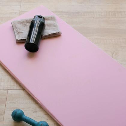 Imagem de Colchonete leve com densidade ideal para exercícios de alta intensidade