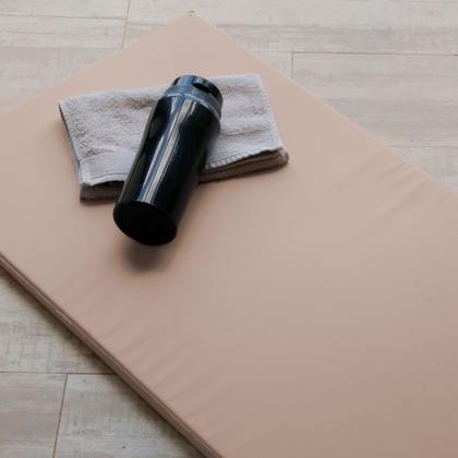 Imagem de Colchonete macio e resistente perfeito para exercícios em qualquer ambiente