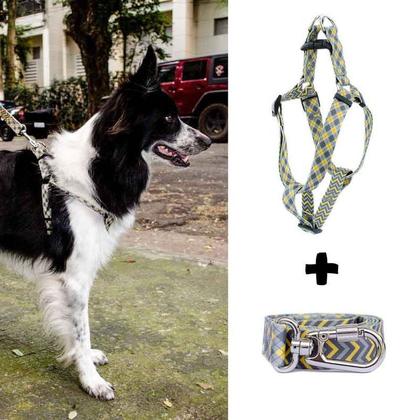 Imagem de Coleira peitoral e Guia com trava - TAM P - Várias Estampas