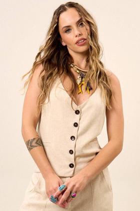 Imagem de Colete de Viscolinho com Botões de Coco Bege Yacamim A21