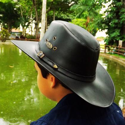 Imagem de Combo Bota Country Texana Infantil Unissex em Couro Preto + Chapéu Preto Linha Indiana Kids Kapell