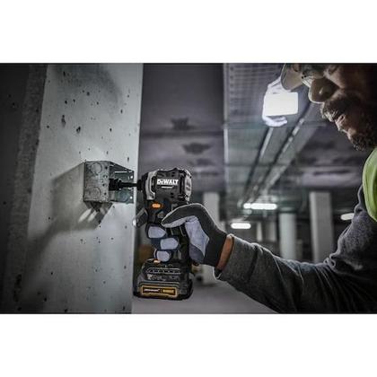 Imagem de Combo Parafusadeira/Furadeira + Chave De Impacto Brushless 20V Mclaren Dewalt DDCK200ME2GT-BR
