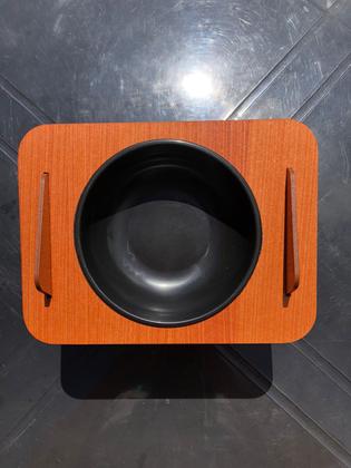 Imagem de Comedouro Elevado Pet em MDF com Tigela Removível - Design Moderno Mais Conforto ao Comer