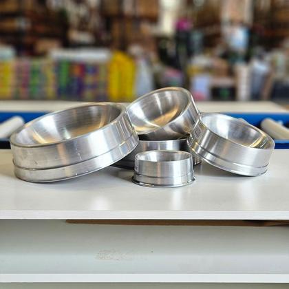 Imagem de Comedouro Pesado de Aluminio Para Cães Avipet Tamanho Gigant