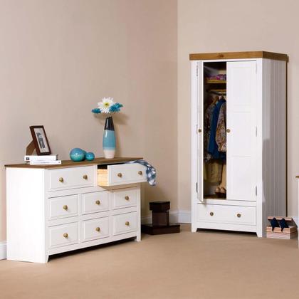Cômoda com 8 Gavetas Branco - Pense Dentro da Caixa Imagem de Cômoda com 8 Gavetas Branco