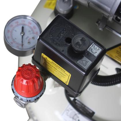 Imagem de Compressor de Ar Odonto Isento de Óleo 220v Ref CSD 9/30 SCHULZ