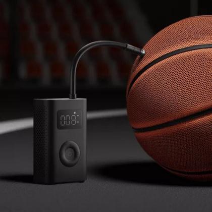 Imagem de Compressor de Ar Portátil Mi Electric Air 150 PSI Bateria Recarregável Função Power Bank