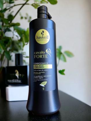 Imagem de Condicionador Haskell Cavalo Forte Força Brilho e Crescimento 1 Litro