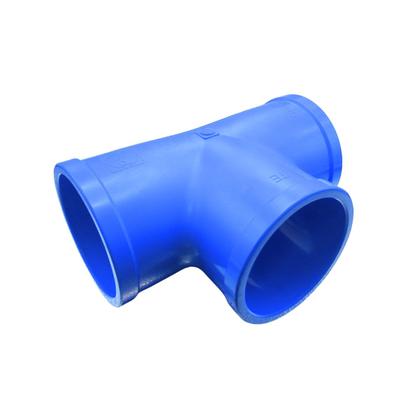 Imagem de Conexão Tê 100mm PVC Soldável Para Irrigação PN125 - Resistente e com Qualidade Garantida