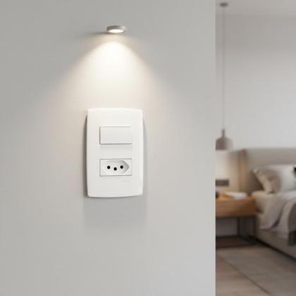 Imagem de Conjunto 1 Interruptor Simples 1 Tomada 10A 3 Pinos Pial Plus
