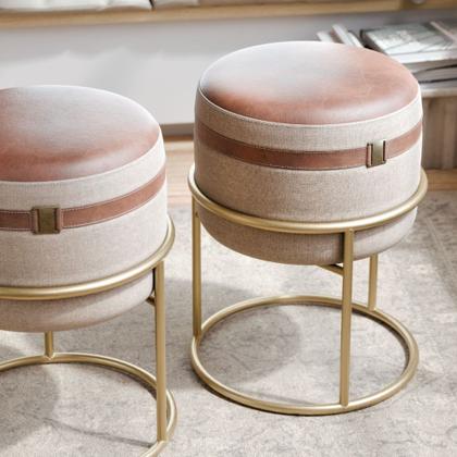 Imagem de Conjunto 2 Puff Dallas redondo com pés em metal para quarto ou sala - Creme com Marrom