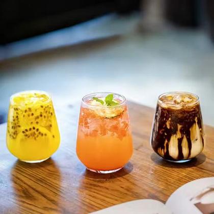 Imagem de Conjunto 4 Copos 310ml Com Jarra 1,3 Litros Vidro Agua Suco