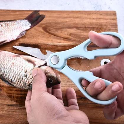 Imagem de Conjunto 4 Pçs Sortido Utensílios de Cozinha Inox Tesoura Descascador Faca Tabua Frutas Verduras Legumes Abridor de Garrafas Quebra Nozes Castanhas