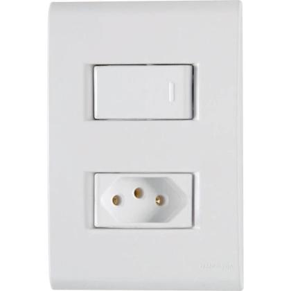 Imagem de Conjunto 4 X 2 com 1 Interruptor Simples 10a 250v e 1 Tomada 2p+t 20a 250v Liz Branco - Tramontina