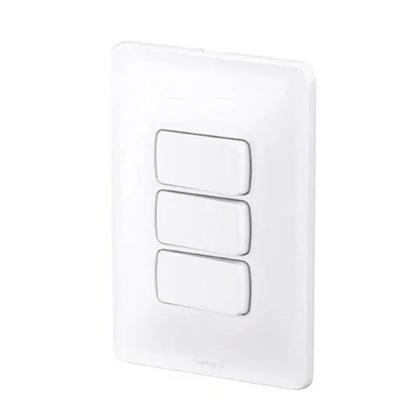 Imagem de Conjunto 4x2 3 Interruptores Simples 10A 250V Branco ZEFFIA