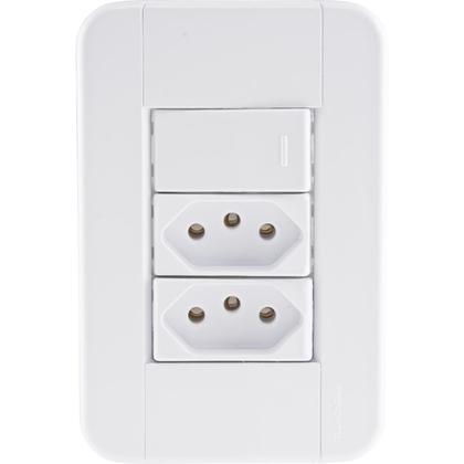 Imagem de Conjunto 4x2 com 1 Interruptor Simples 10 A 250 V e 2 Tomadas 2P+T 10 A 250 V Tramontina Tablet Branco