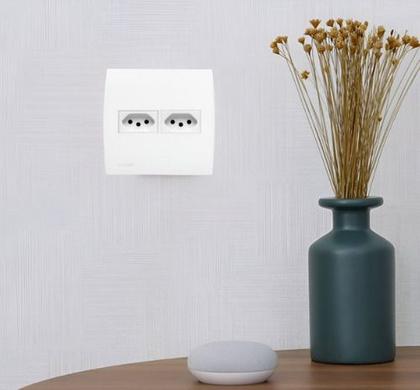 Imagem de Conjunto 4X4 2 Tomadas 10A Soprano Siemens Ilus