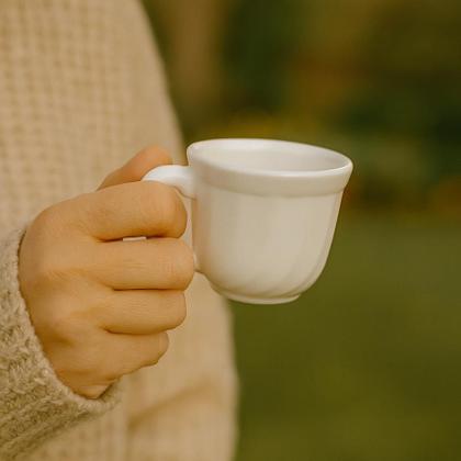 Imagem de Conjunto 6 Xícaras de Vidro Opalina Retrô 80ml Elegância para Café e Chá, Design Clássico, Resistente e Sofisticado