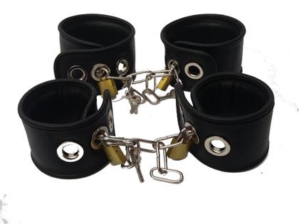 Imagem de Conjunto Algemas com Tornozeleiras almofadadas com cadeados. AL037