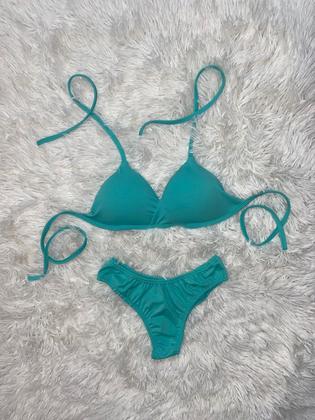 Imagem de Conjunto Biquíni Com Bojo  Asa Delta, LISO + Short