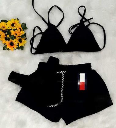 Imagem de Conjunto Biquíni Preto Asa Delta Com Bojo + Short