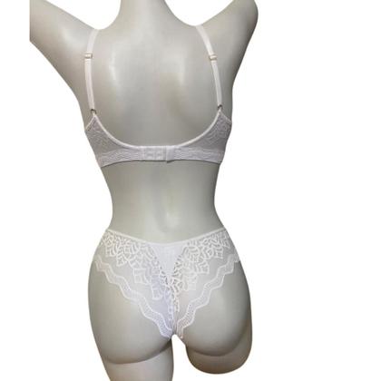 Imagem de Conjunto Biscuit Sutiã De Bojo Calcinha Fio Com Renda Guippir