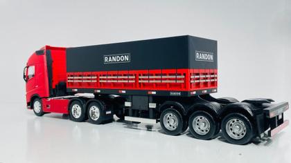 Imagem de Conjunto Bitrem 3x3 Graneleiro Escala 1:32
